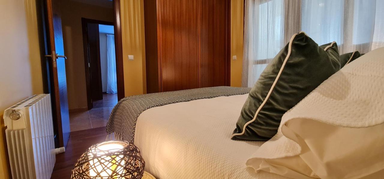 Apartamento Inma Silleda Esterno foto